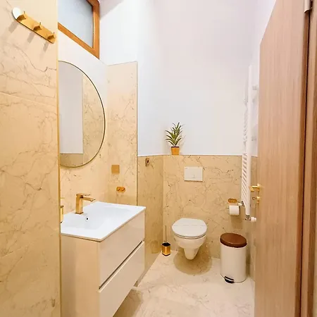 Luky 11 Apartment