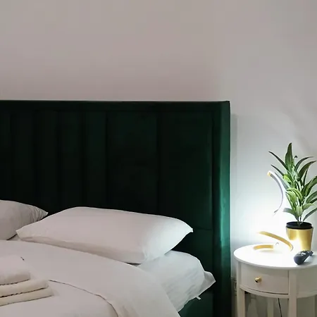 Luky 11 Brasov