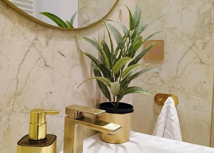 Luky 11 Апартаменти